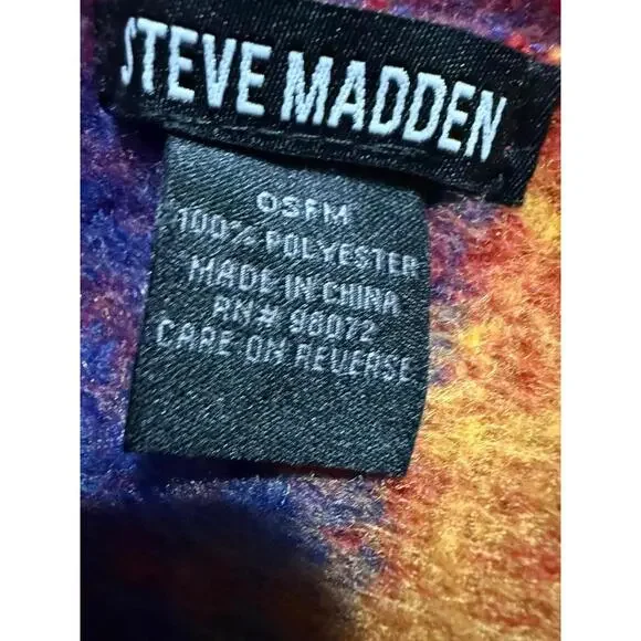 Steve Madden Women's Brushed Plaid Blanket Wrap Scarf Multicolor Winter OSFM - Picture 5 of 5